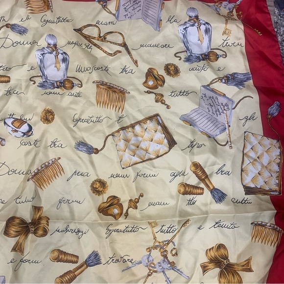 VTG Jones New York 100% Silk Rolled Edge Printed Scarf Perfume Tassel Key Square - Picture 7 of 11